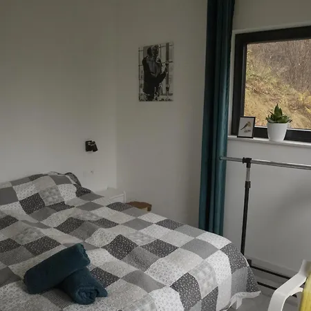 Bratka Сasa de vacaciones